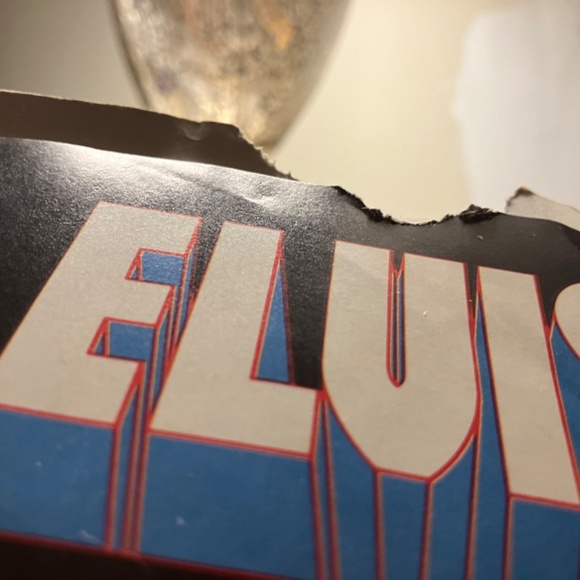 Two ELVIS PRESLEY 45’s from early 1970s - Picture 5 of 5